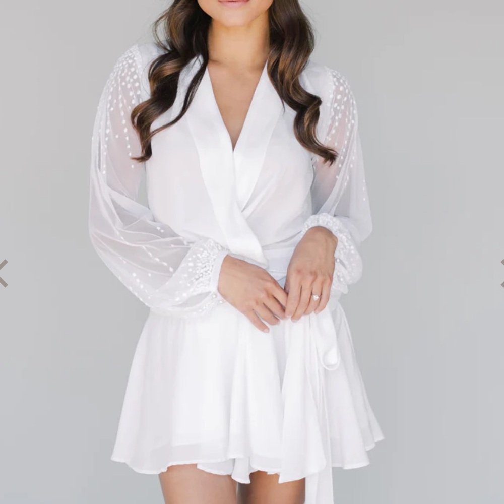 Robed with Love Alanna Robe in White